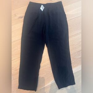 NWT. ZARA Black Pants. Size M